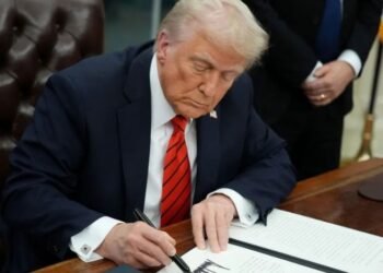 trump signs executive order banning transgender athletes from women's sports