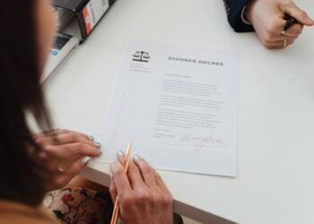 Difference Between Divorce and Annulment