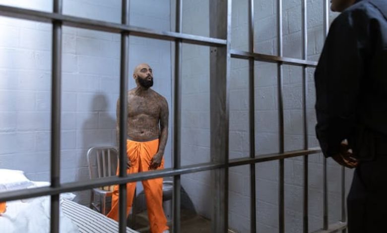 Escaped Inmate Kentucky Jarod R. Barnes