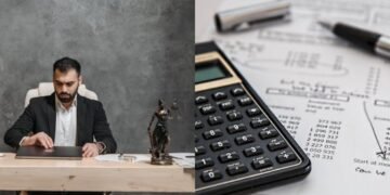 How Much Do Lawyers Make an Hour