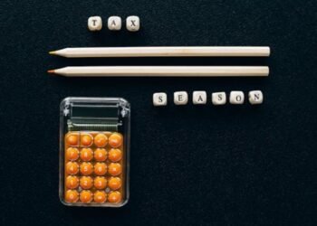 Tax Title and License Calculator