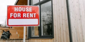 Credit Tenant Lease: What Every Investor Truly Needs to Know