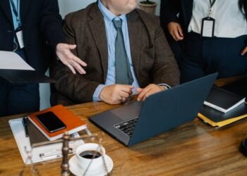 Litigation support explained: e-discovery, forensic accounting, trial technology, costs, and how to choose the right provider.