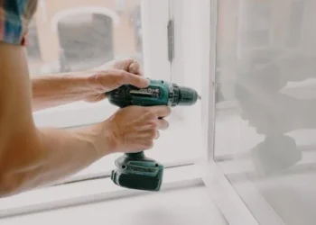 Regional Window Manufacturing and Installation Standards in Alaska