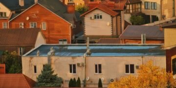 Residential Home Definition Explained (Plus Real Examples)